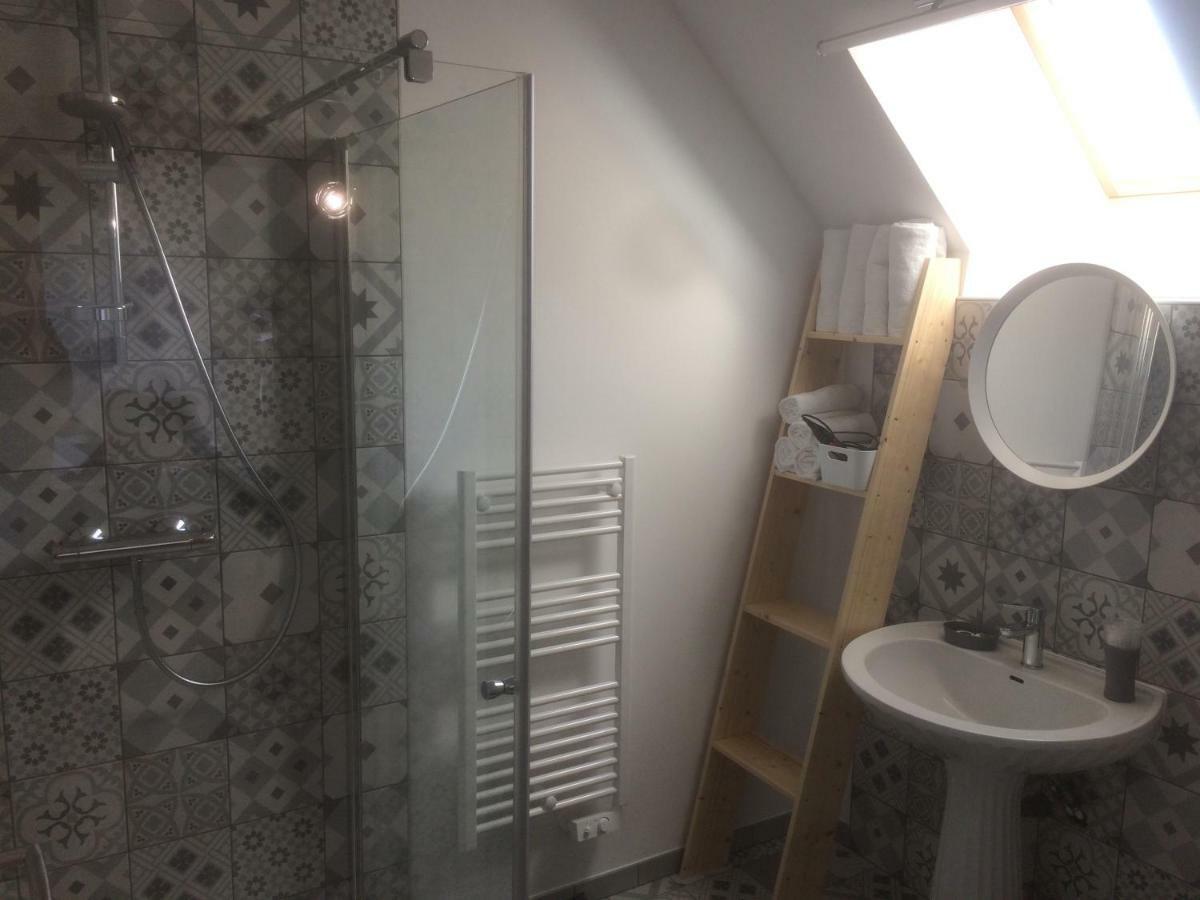 La Chambre Montbrault Fleurigné Extérieur photo