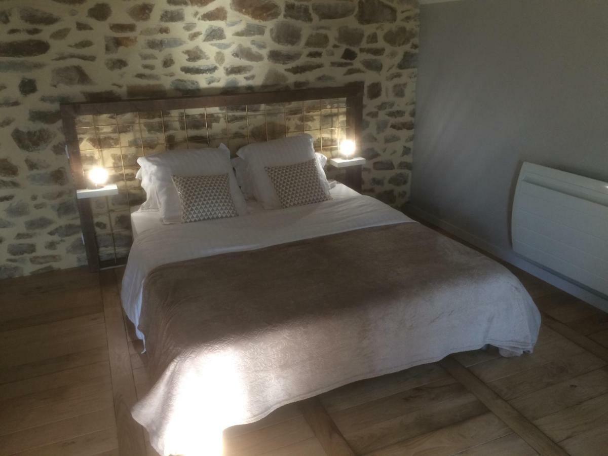 La Chambre Montbrault Fleurigné Extérieur photo