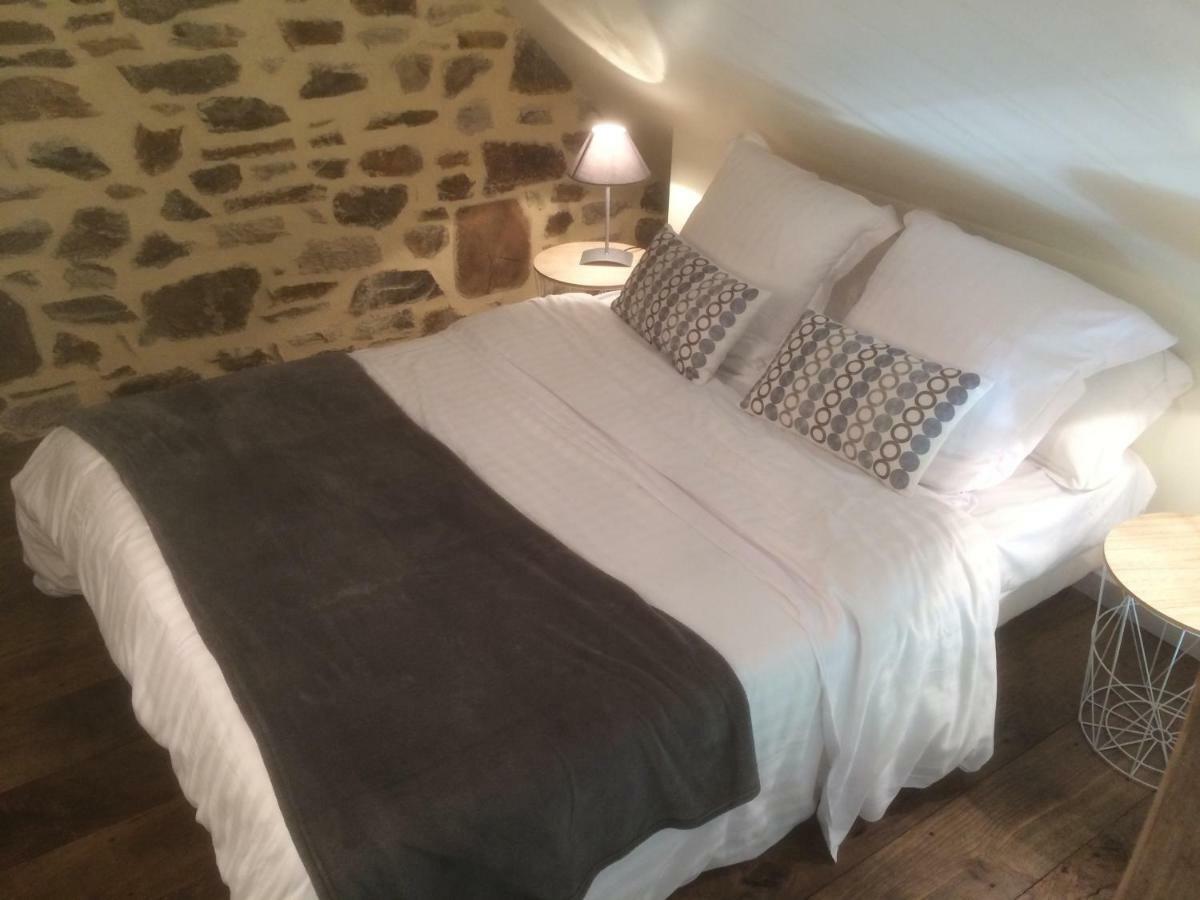 La Chambre Montbrault Fleurigné Extérieur photo